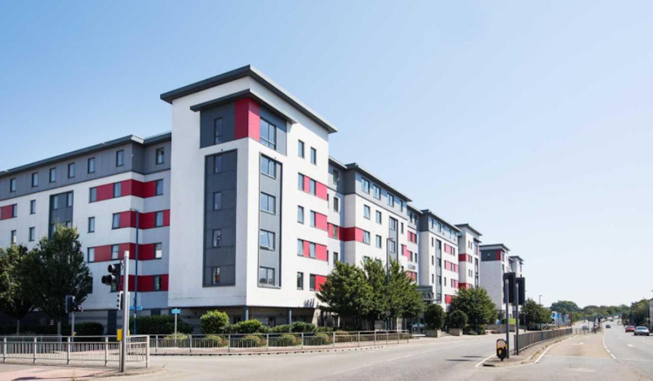 1 Night Free Comfortable Ensuite Rooms, Gillingham - Sk Hoo 外观 照片
