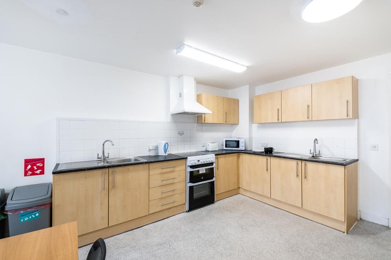 1 Night Free Comfortable Ensuite Rooms, Gillingham - Sk Hoo 外观 照片
